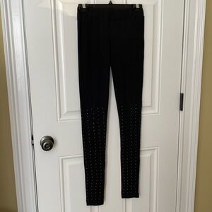 Leggings with bead details